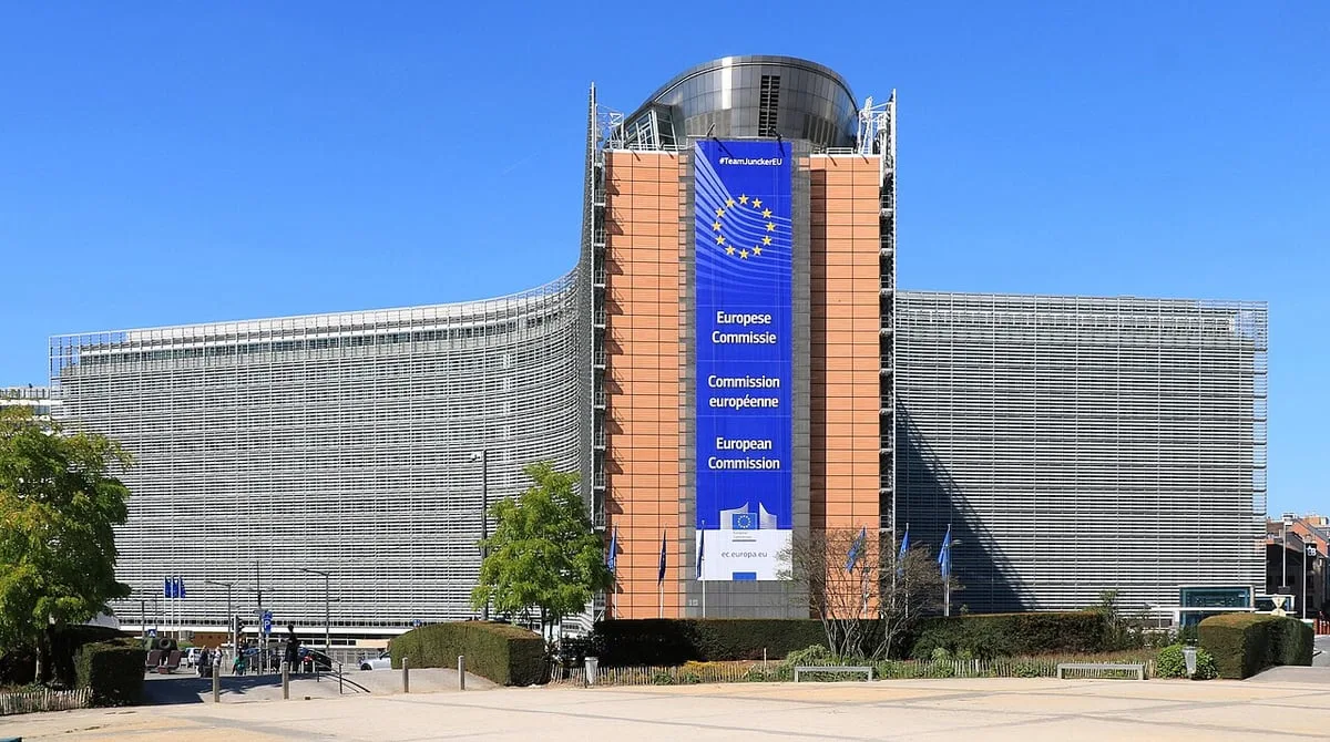 Евросоюз настаивает на участии своих представителей в переговорах по Украине