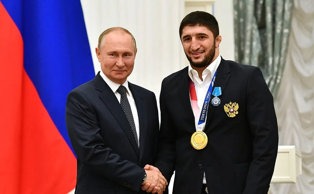 Абдулрашид Садулаев поборется за бронзу на чемпионате мира по борьбе в Астане
